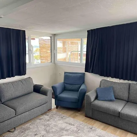 Deniz Manzarali Lueks Cati Kati *